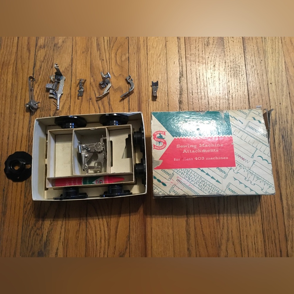 Sewing Machine Accessory Kit with Black Spools - Singer Class 403 Machine - Picture 3 of 5